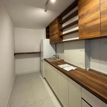 Апартаменты Moon Night *