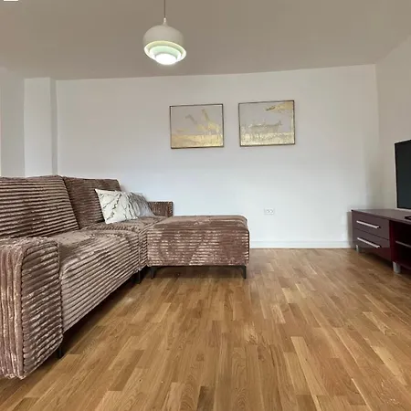 Апартаменты Moon Night *